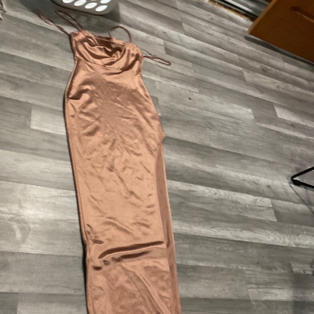 Prom dress with slit leg